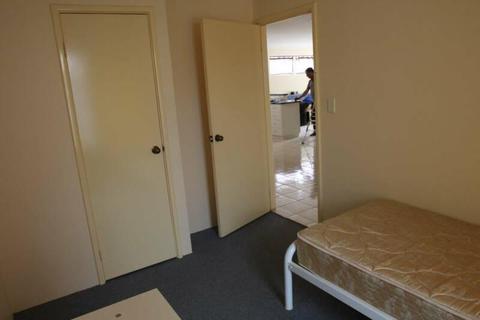 Rooms for Rent in Bentley/St James Close to Curtin University