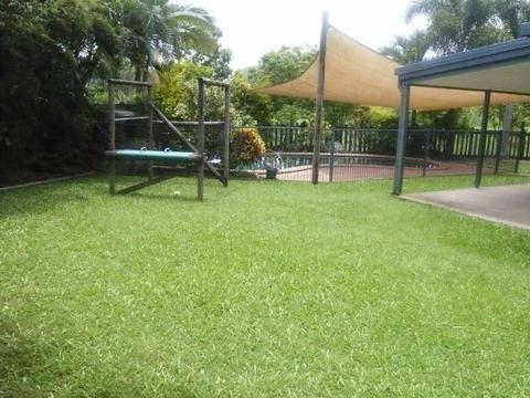 Large home in Redlynch in great location