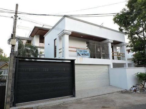Absolutely Marvelous Brand-New House for SALE in Pitakotte- Sri Lanka