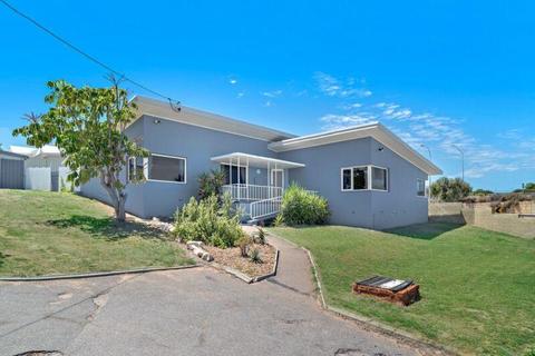 GERALDTON WA - TWO TITLES - HOUSE on one, other ready to develop