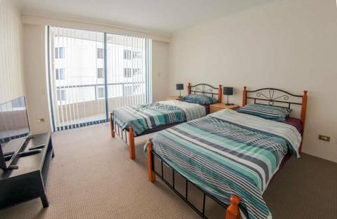 LUXURIOUS ROOM SHARE NEAR TOWN HALL / CENTRAL STATION