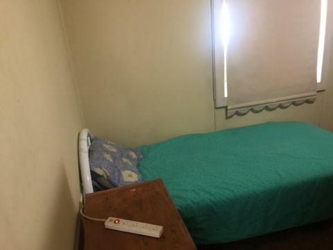 BELMORE 1 bed available in twin room GIRL ONLY