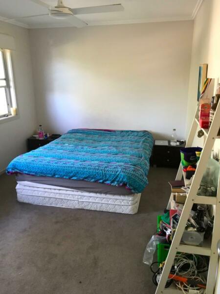 Short term room for rent in centre of Byron 14th July till 1st August