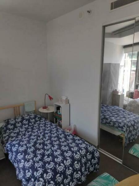 Roomshare CBD southern cross 1 bed available