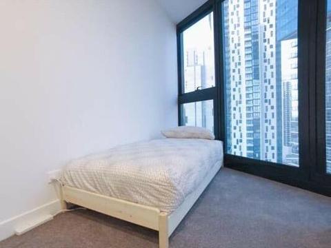 Room shared in southbank available NOW