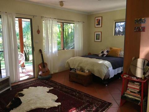 Studio - Short term, Sub-let & cat-sit, in beautiful Myocum