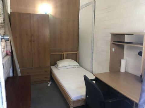 Single room for short term stay in Randwick, close to Sydney CBD