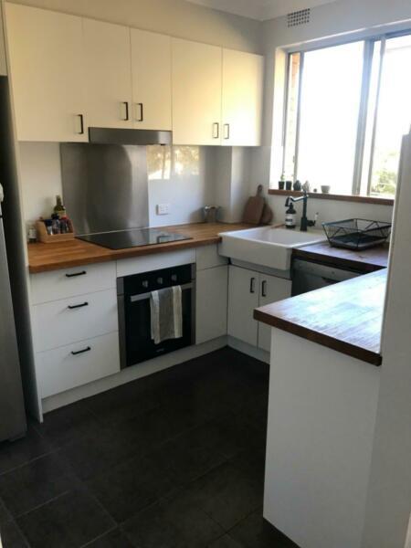 SHORT TERM room for rent on the Northern Beaches