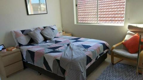 =AVAILABLE NOW=- Fully Furnished Double Room in Coogee / Randwick