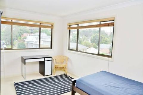 MUST SEE Bondi Beach private furnished bright warm north facing room