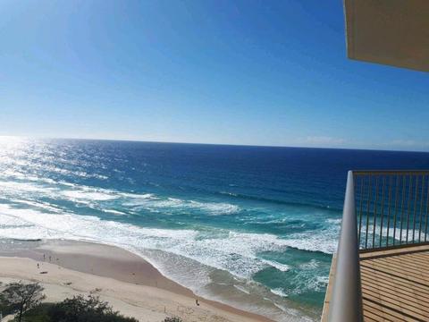 Room for rent, single or couple in surfers paradise