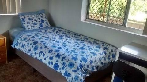 OWN ROOM INTERNATIONAL STUDENT SHARE HOUSE CLOSE TO CITY