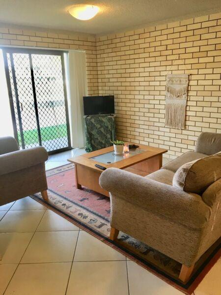 2X ROOMS IN MOOLOOLABA