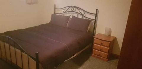 Large double fully furnished independent room