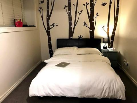 Great Private Room in CBD