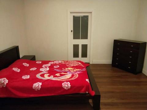 1 x FURNISHED BEDROOM WITH ONSUITE, COLLIE, WA
