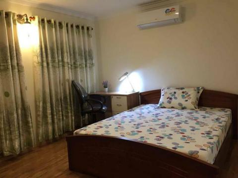 Room for rent near Morley Galleria Shopping Center, ECU Mtlawley, City