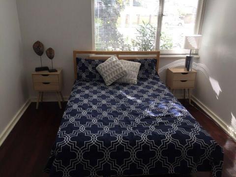 SINGLE/DOUBLE ROOM FOR RENT LYNWOOD