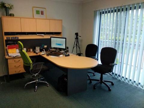 Big Private Floor with Office & Park View, 5 kms from Brisbane CBD