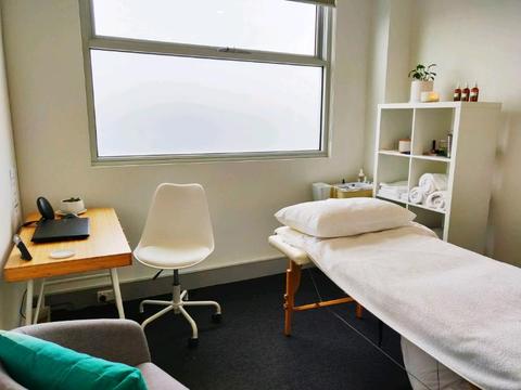 Clinic room and treatment space for rent Moonee Ponds