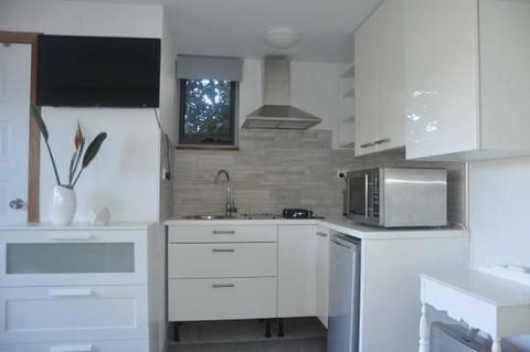 Furnished Studio in East Lindfield for rent