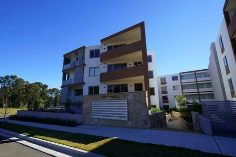 Brand new 3-bedroom apartment (ONE WEEK RENT FREE) in Rouse Hill