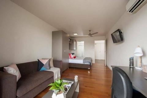 FREE Rent till 8th August @the doorstep of UQ