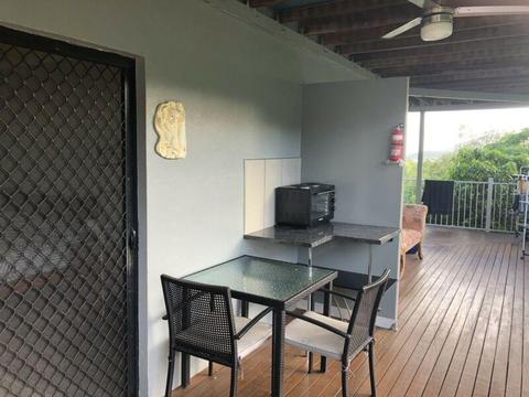 Room for rent Airlie Beach $250 per week