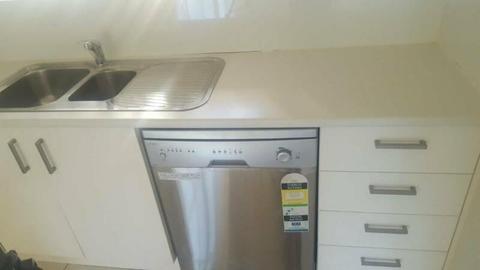 Ground Floor Unit & 1 Week FREE Rent INSPECT THIS SATURDAY 1215PM