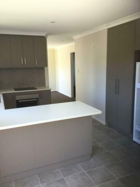 Sorell - For Rent - 2 bdrm unit - Available 10 Aug - $340/wk