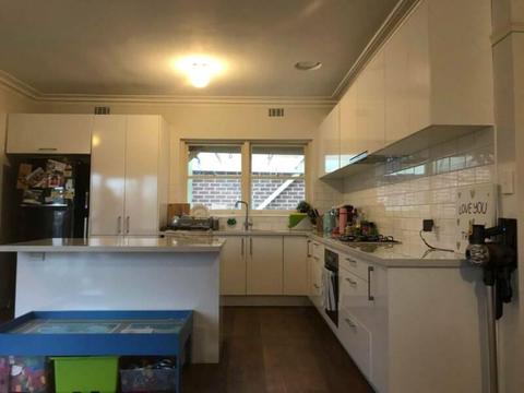 Bentleigh East 3brm house for Rent