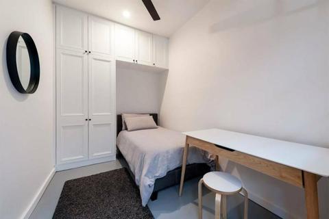 CO-LIVING - ROOMING HOUSE