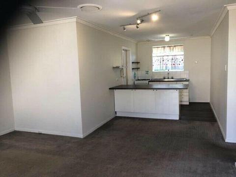 unit For rent Doubleview $300 per week