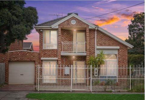 House for Sale in Dandenong