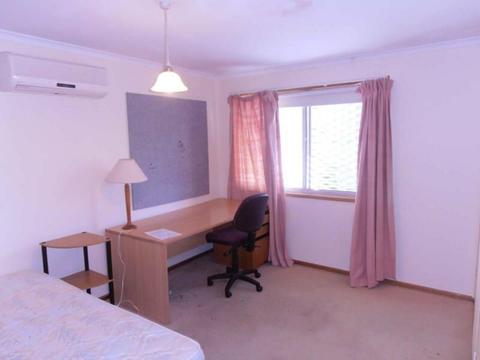 Student room near Flinders Uni female only