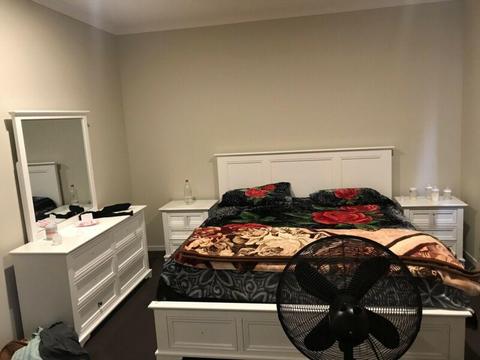 2 Rooms available for Rent in Clyde $100 / week including all bills
