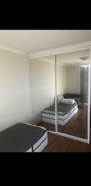 EXCELLENT ROOM IN NICE LOCATION