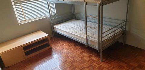 Cheap room for rent