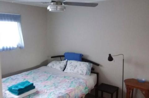 Nice Large Furnished Room to Rent South Surfers