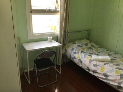 Room for rent parramatta park// available 27th aug