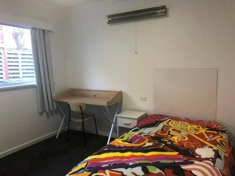 Rooms (single and double) for rent in a share house