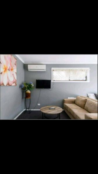 Fully Furnished Room(for girl ) is available in Moonah