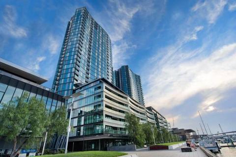 Double Room - Luxury 28th-floor Docklands Apartment