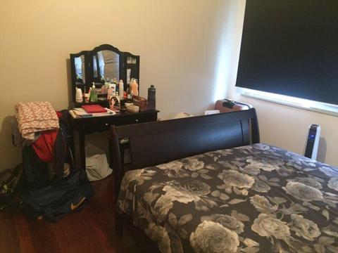 Room for rent Kew east