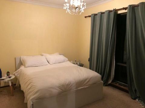 Shenton Park master bedroom (and second bedroom) available