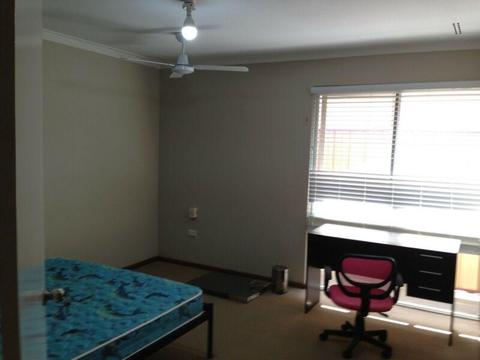 Rooms in Peaceful and Convenient Bayswater Community