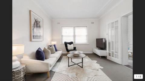 Stunning 2 bedrooms & study room apartment coogee beach 1 WK rent free