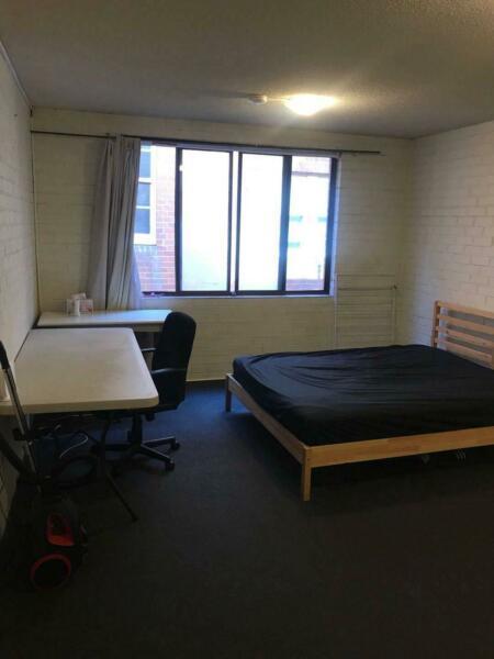Large Comfortable Private Studio Room For Rent In Kingsford Anzac Pde