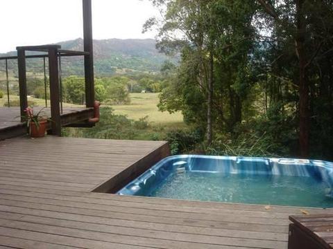Short Term Fully Furnished Beautiful House In Byron's Hinterland