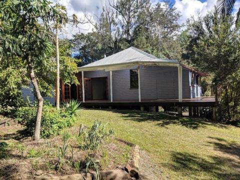 Austinville 3-bedroom Queenslander Rural Charm for Rent $500 per week